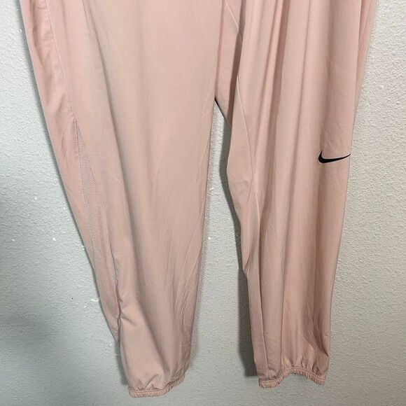 NEW Nike Women's Dri-FIT Tour Golf Pants L Pink Stretch DR5340 Tapered Jogger - Picture 7 of 10